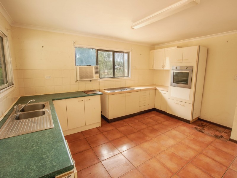 19 Canaipa Road, Russell Island QLD 4184