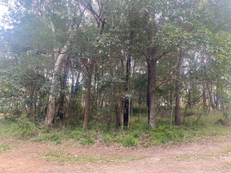 6 VICTORIA AVE, Russell Island QLD 4184