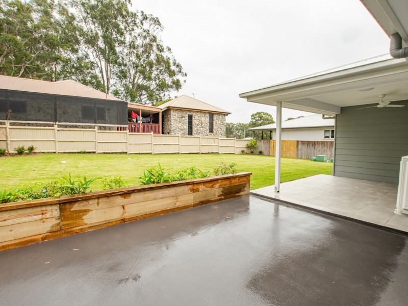 3 Lindwall Street, Russell Island QLD 4184