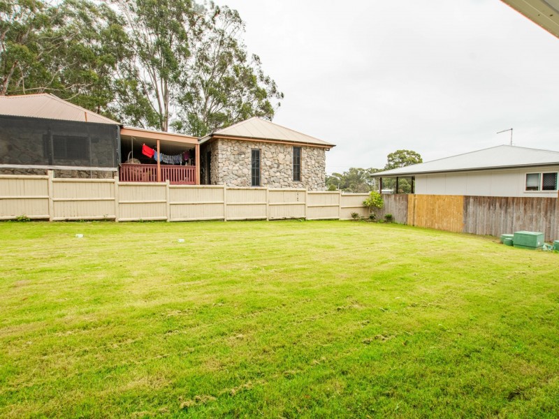 3 Lindwall Street, Russell Island QLD 4184