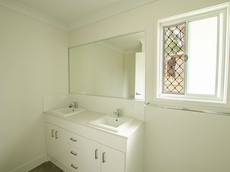 3 Lindwall Street, Russell Island QLD 4184