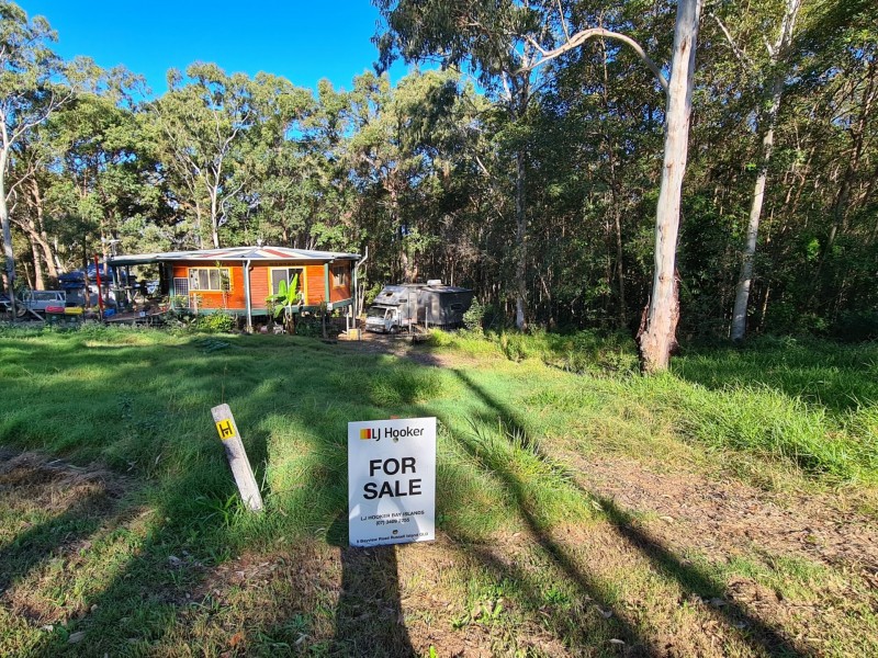 18 Murray Crescent, Russell Island QLD 4184