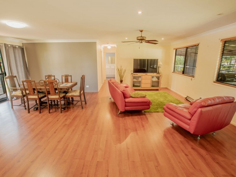 24-26 Banksia Street, Russell Island QLD 4184