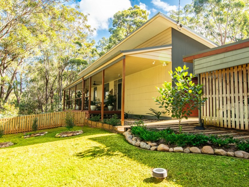 15 Darling Street, Russell Island QLD 4184