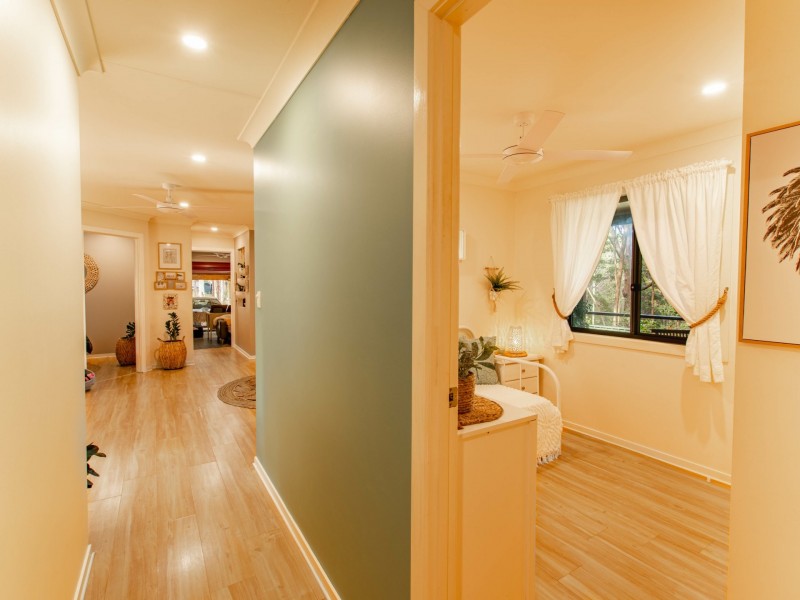 15 Darling Street, Russell Island QLD 4184