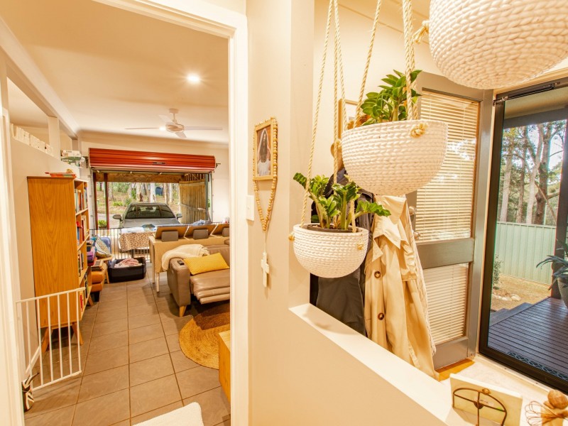 15 Darling Street, Russell Island QLD 4184