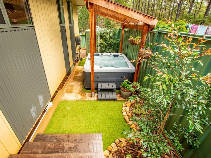 15 Darling Street, Russell Island QLD 4184