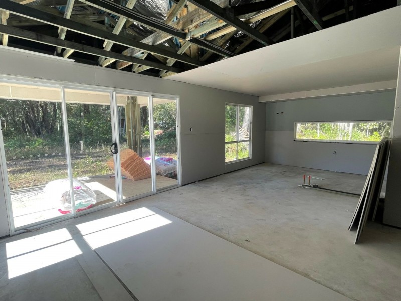 11 Trevanna Avenue, Russell Island QLD 4184