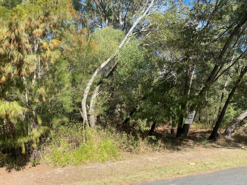 4 Sapphire, Russell Island QLD 4184