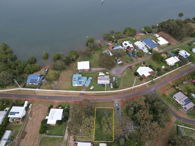 133 Canaipa Point Dve, Russell Island QLD 4184