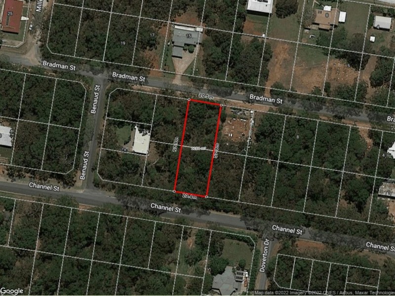 13 CHANNEL STREET, Russell Island QLD 4184