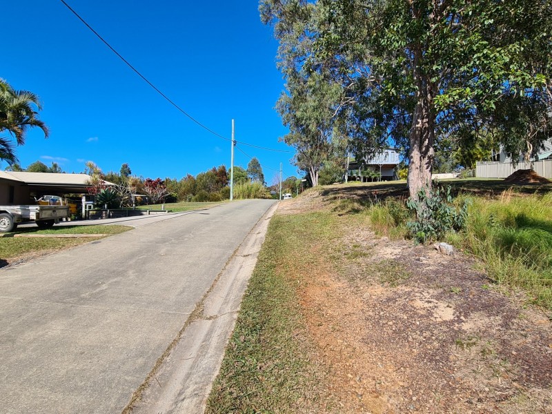 104 Wahine Drive, Russell Island QLD 4184