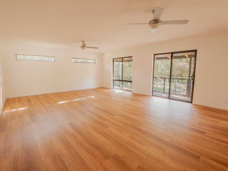 30 Rampart Dve, Russell Island QLD 4184