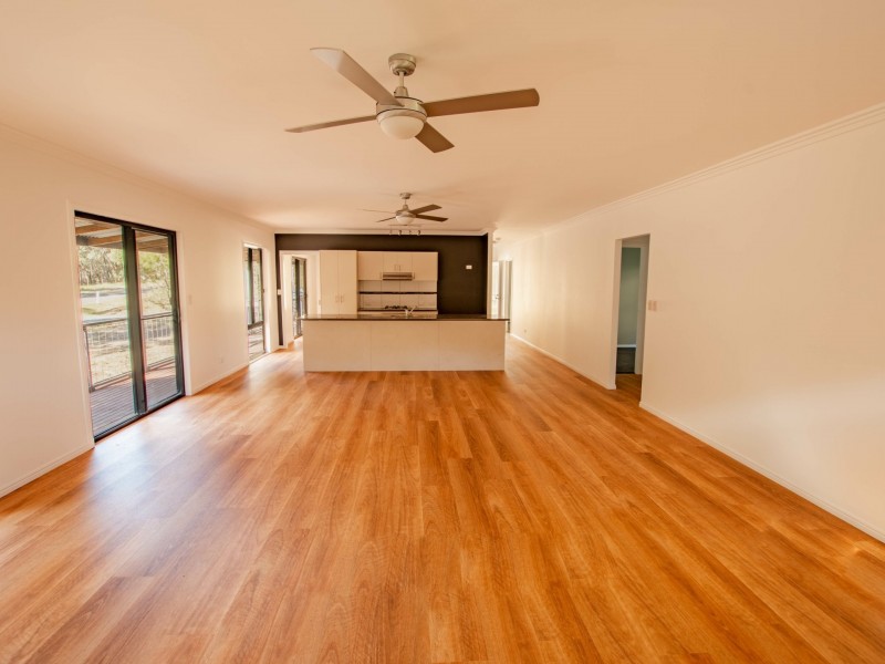 30 Rampart Dve, Russell Island QLD 4184