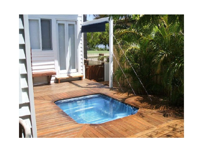 Russell Island QLD 4184