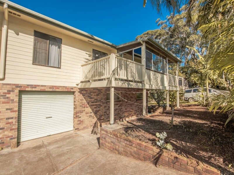 10 DOUGLAS STREET, Russell Island QLD 4184
