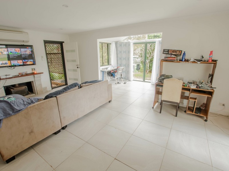 19 BOEING RIDGE ROAD, Russell Island QLD 4184