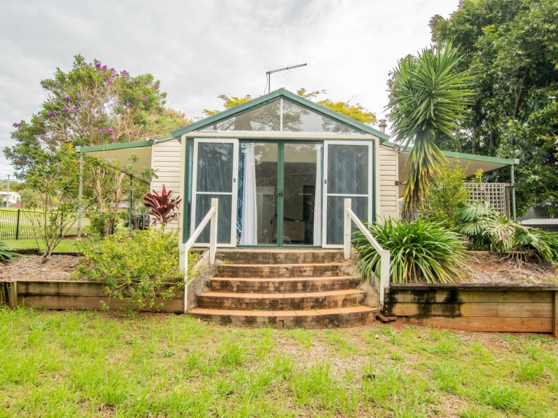 19 BOEING RIDGE ROAD, Russell Island QLD 4184