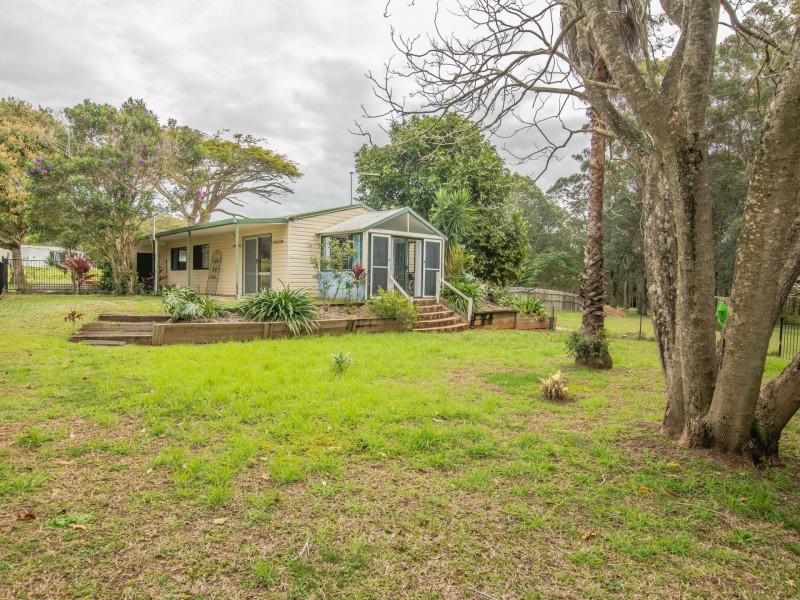 19 BOEING RIDGE ROAD, Russell Island QLD 4184
