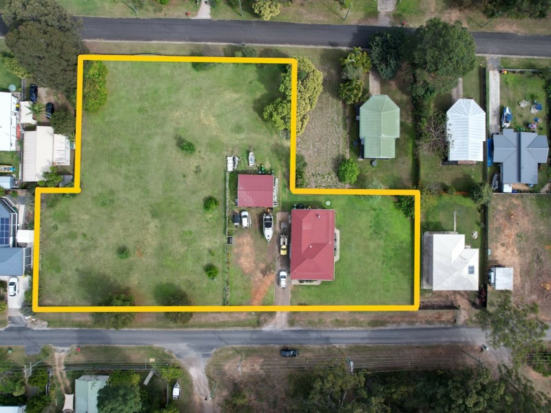 9-17 Sundown Road, Russell Island QLD 4184