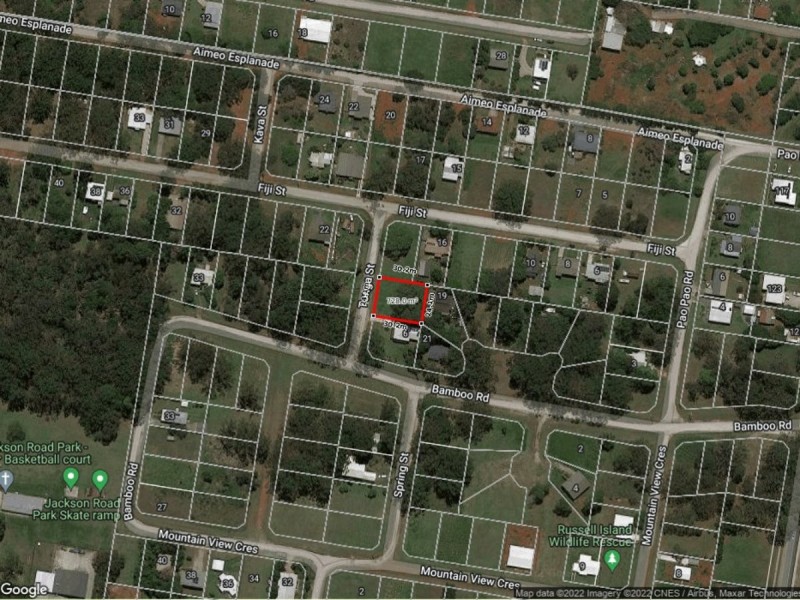 4 TONGA AVE, Russell Island QLD 4184