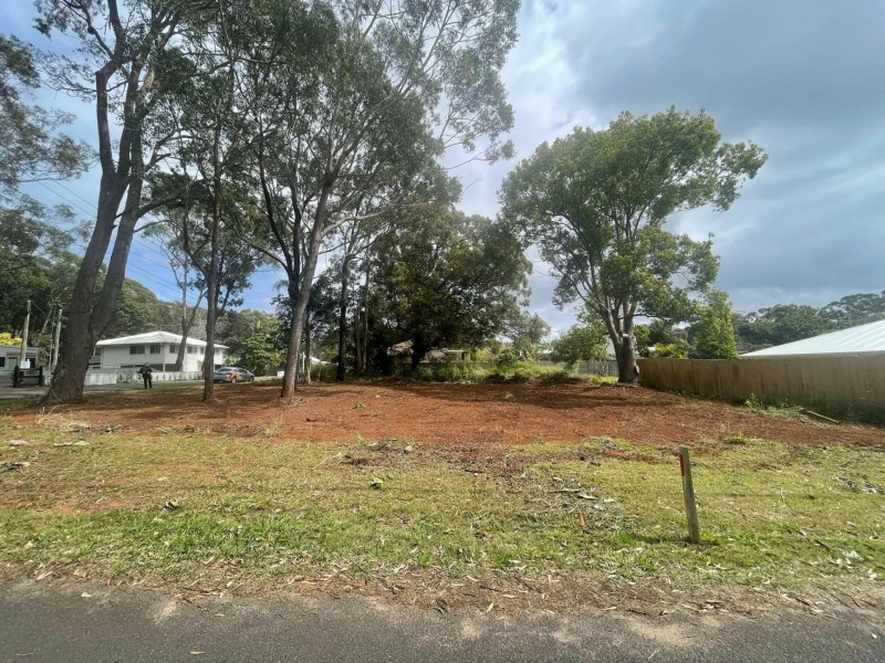 1 Taylor Street, Russell Island QLD 4184