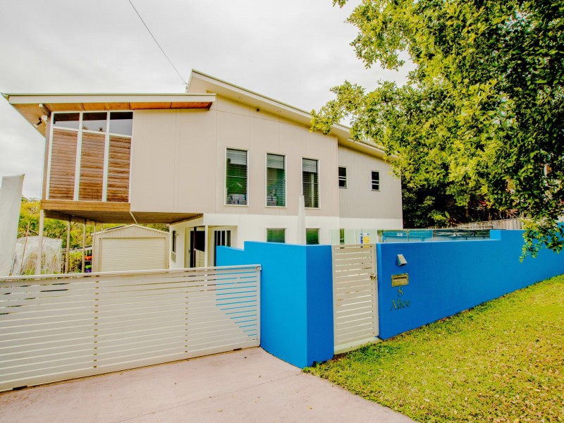 8 Alice Street, Russell Island QLD 4184