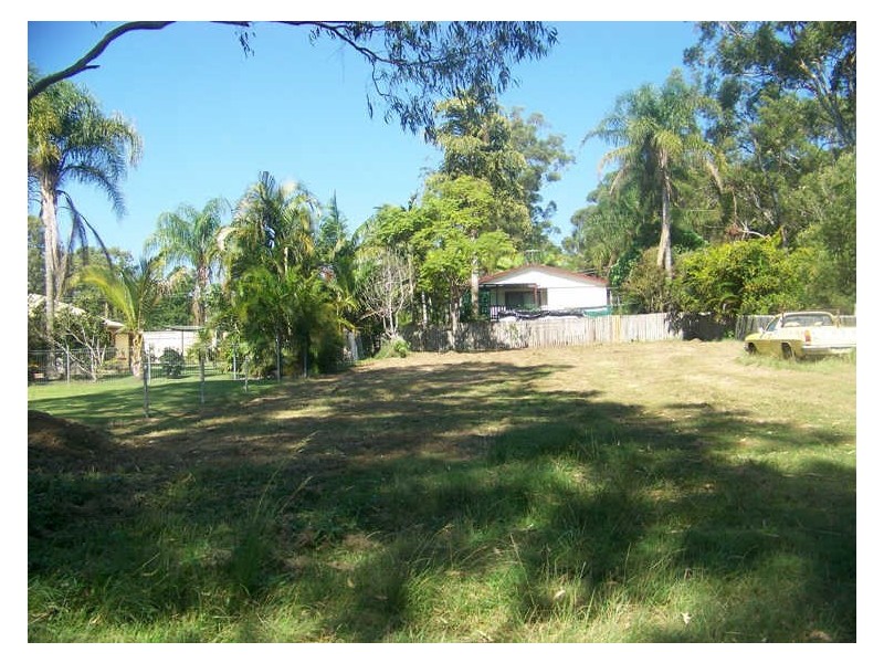 4 Oxford Road, Russell Island QLD 4184