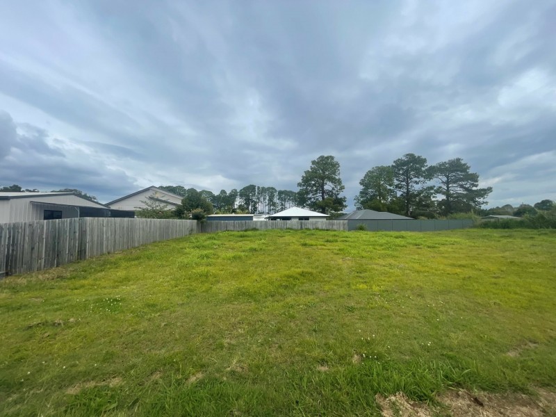 10 Grevillea, Russell Island QLD 4184