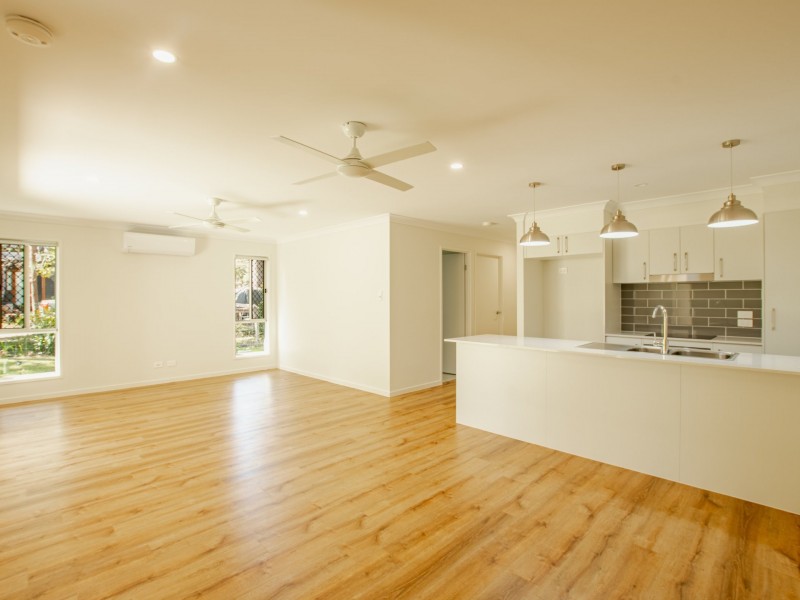 27 Ilumba Street, Russell Island QLD 4184