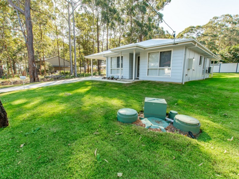 27 Ilumba Street, Russell Island QLD 4184