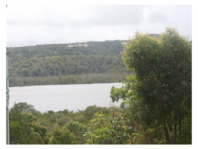 6 Leichhardt Terrace, Russell Island QLD 4184