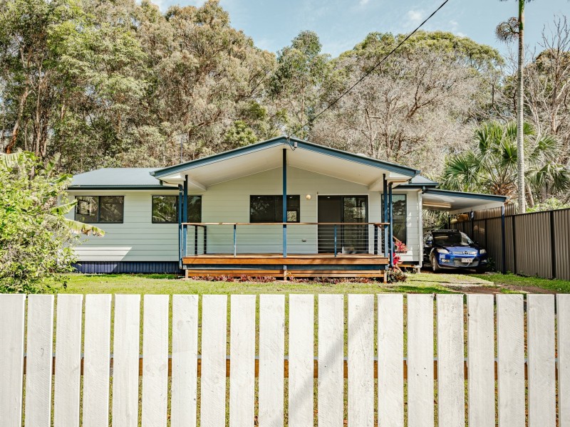 8 Taylor, Russell Island QLD 4184