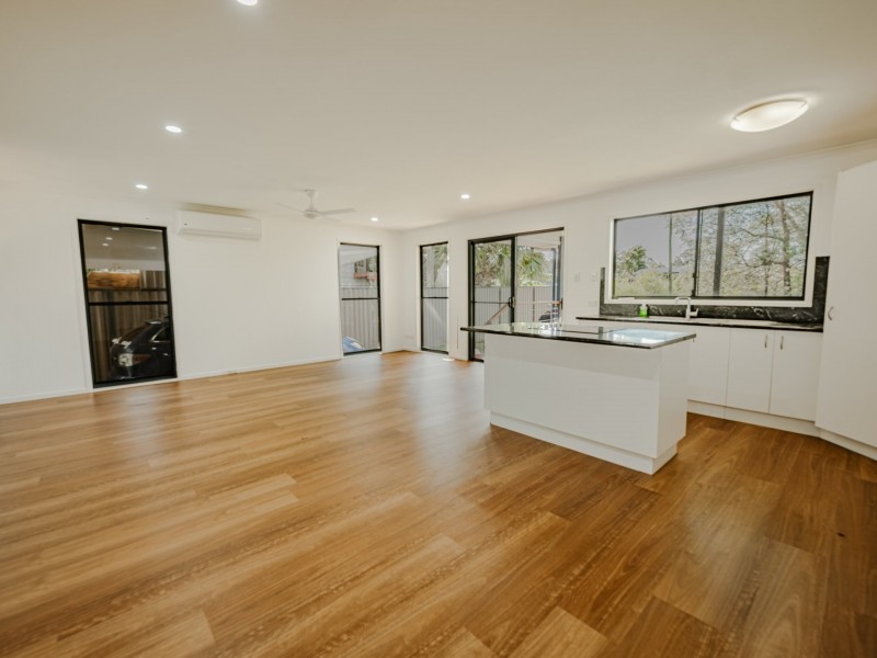 8 Taylor, Russell Island QLD 4184