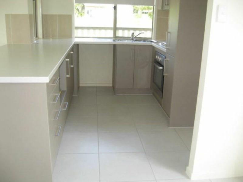 16 PANORAMA AVE, Russell Island QLD 4184