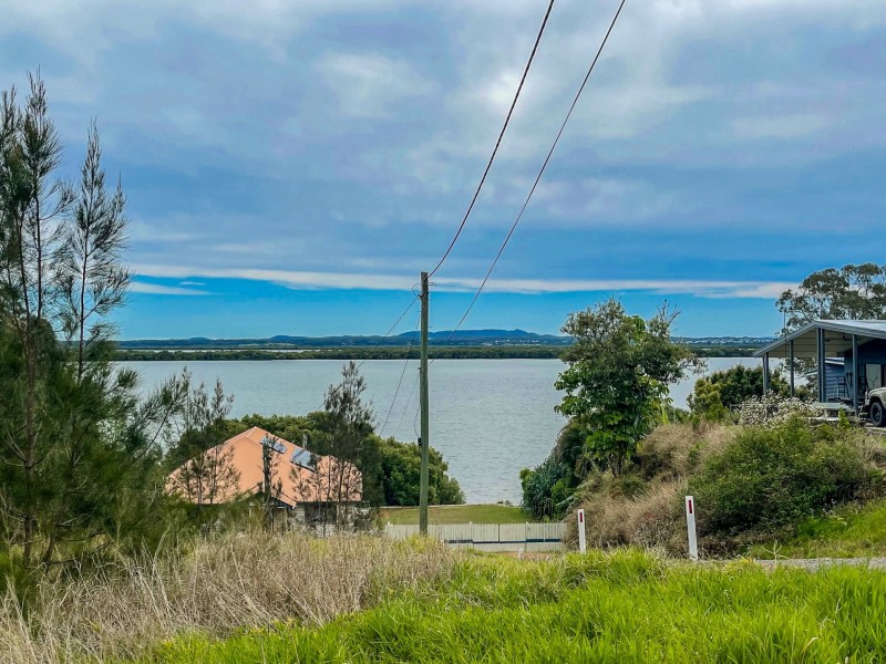 3 Binalong Street, Russell Island QLD 4184