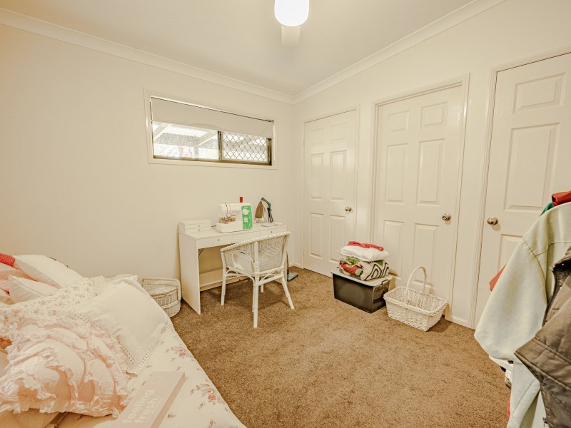 21 Wentworth Parade, Russell Island QLD 4184