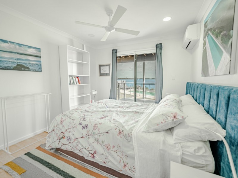 Russell Island QLD 4184