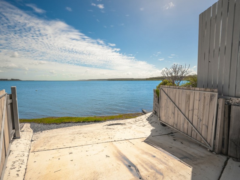 Russell Island QLD 4184