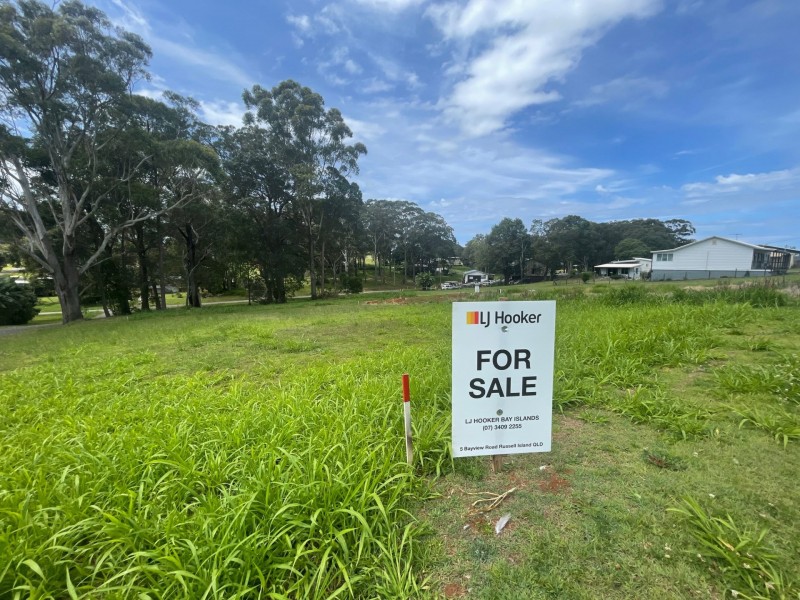 19 Mountain View Cres, Russell Island QLD 4184