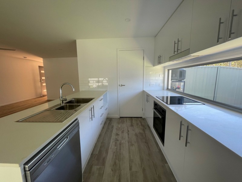 12 Aralia Street, Russell Island QLD 4184