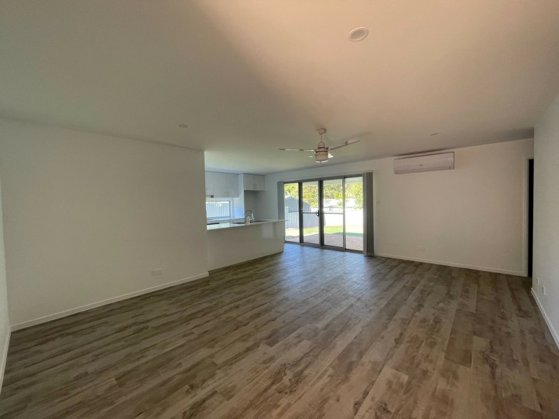 12 Aralia Street, Russell Island QLD 4184