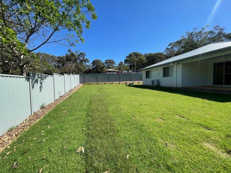 12 Aralia Street, Russell Island QLD 4184