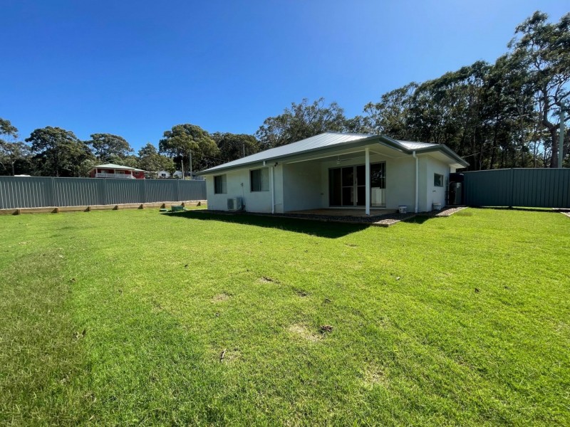 12 Aralia Street, Russell Island QLD 4184