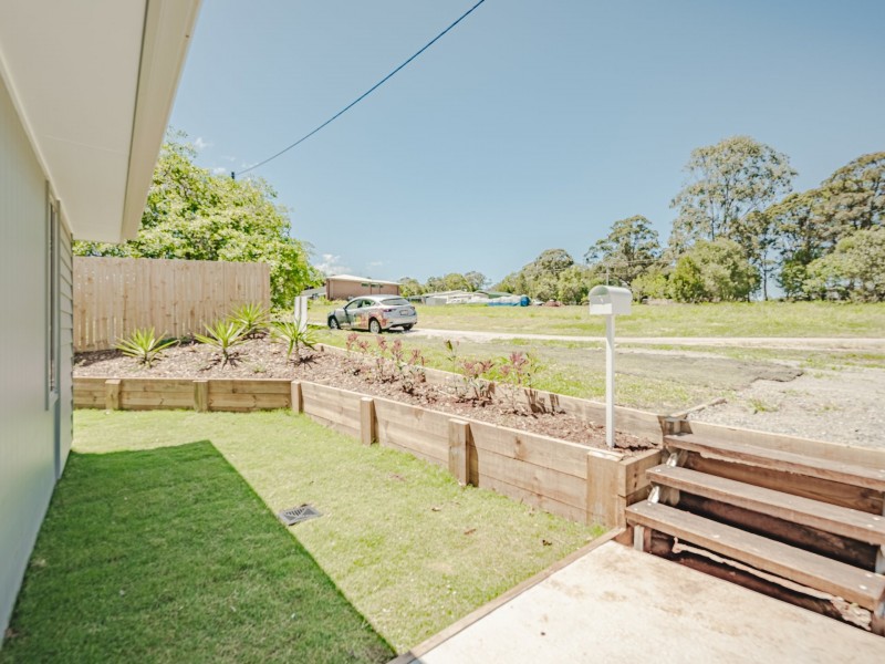 23 Woomera St, Russell Island QLD 4184