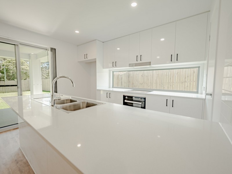 23 Woomera St, Russell Island QLD 4184