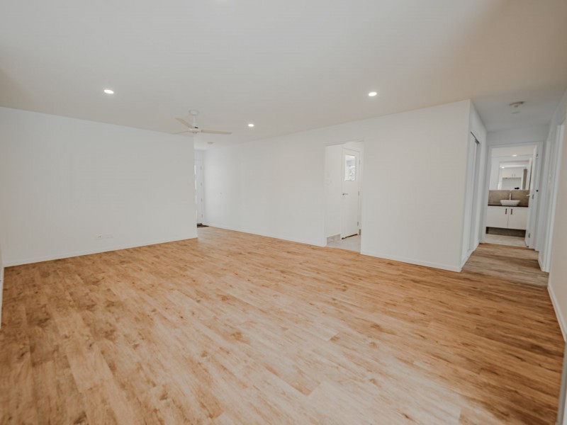 23 Woomera St, Russell Island QLD 4184