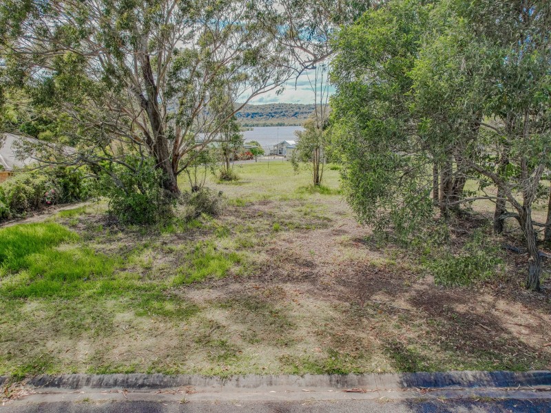 7 Jasper Street, Russell Island QLD 4184