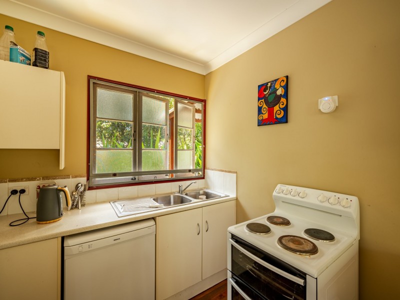 6 Sapphire, Russell Island QLD 4184