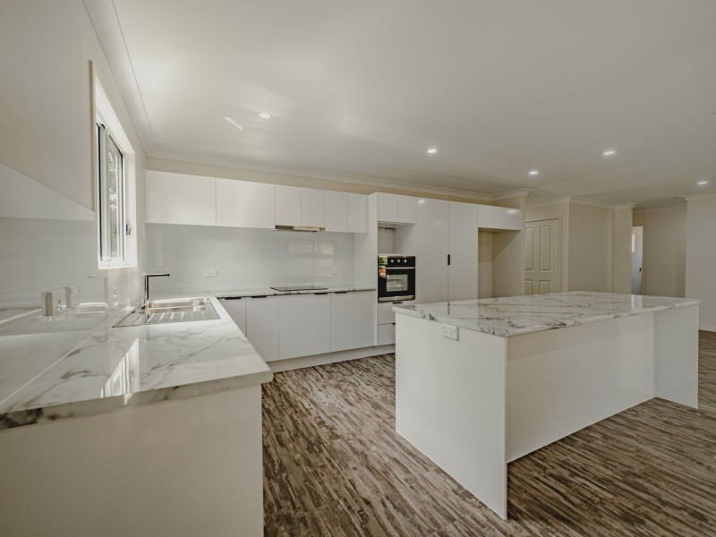 7 Bradman Street, Russell Island QLD 4184